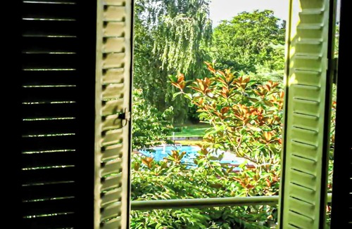 Suisnes House | LA VIE EST BELLE - VILLA WITH SWIMMING POOL - NEAR PARIS & DISNEYLAND