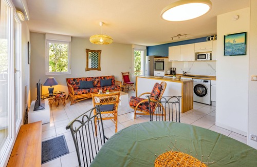 Albi Apartment | La Viguière – Terrace & Tranquility in Albi