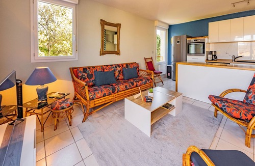 Albi Apartment | La Viguière – Terrace & Tranquility in Albi