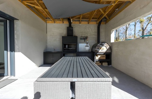 Yvre-l'Eveque Villa | La Villa Chandon - Piscine - 10p - Rêve au Mans