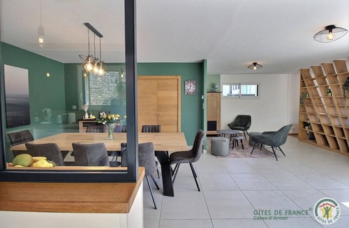 Binic House | La Villa du Château Croc