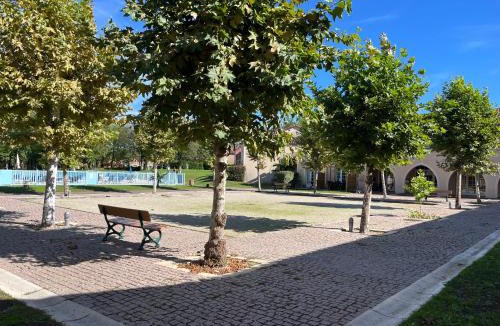 Monflanquin Apartment | Lake view Appartment