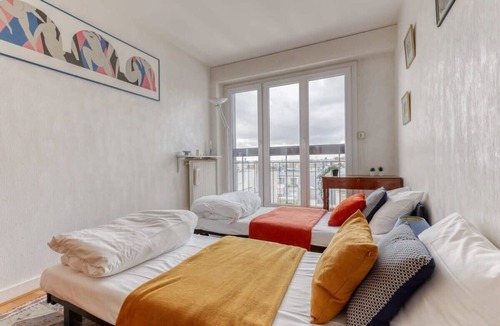 Saint-Fargeau Apartment | Large and Bright 2 Bdrs Flat with View - Paris 20