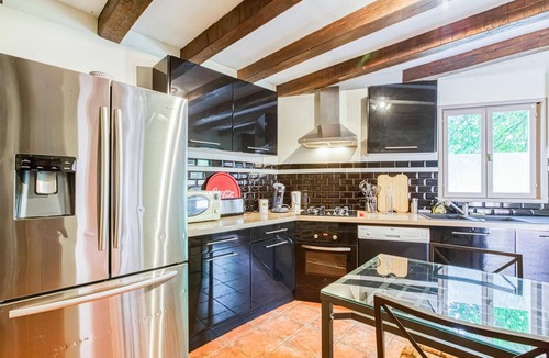 Salvagnac-Cajarc House | Large and welcoming stone house with swimming pool in quiet nature.