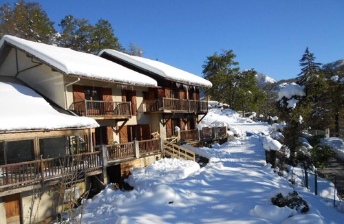 Ax-les-Thermes Ski Chalet | Large Chalet "Cœur des Pyrénées," Sleeps 25, with a spa and heated pool (30 degrees)
