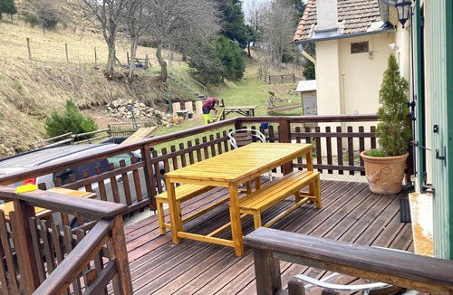 Pradelles Cottage | Large cottage 10 people