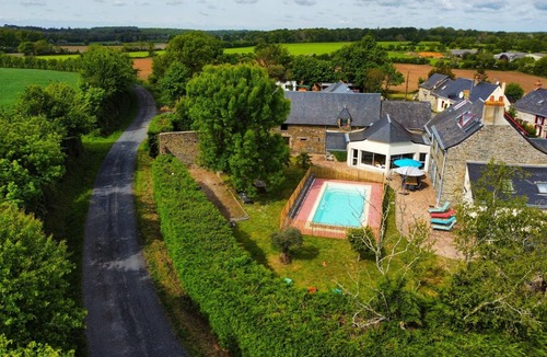 Saint-Sulpice-des-Landes House | Large gîte