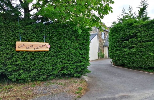 Saint-Sulpice-des-Landes House | Large gîte