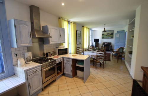 Le Tech House | Large gîte by the river, private terrace,