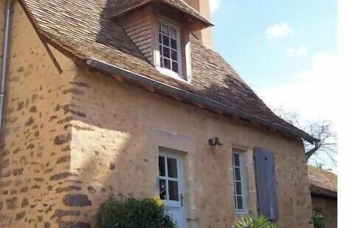 Souligne-Flace House | Large gîte with swimming pool, Pays de Loire, for 8 adults and 1 child