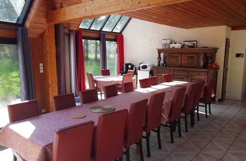 Plounerin House | Large gîte with private covered and heated swimming pool, week and weekend rentals.