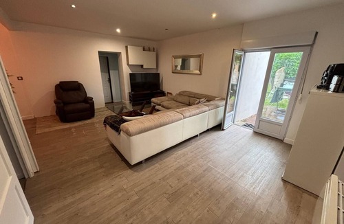 Le Plessis-Pate House | Large house in Le Plessis-pâté for 10 people. Only 35 km from Paris.
