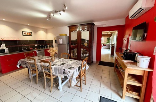 Pouzay Cottage | Large house, pets allowed - 14 guests