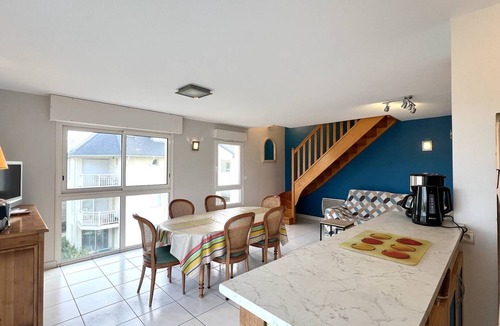 Saint-Cast-le-Guildo Apartment | Large sea-view apartment in Saint-Cast-le-Guildo | 7 guests | Ref 390