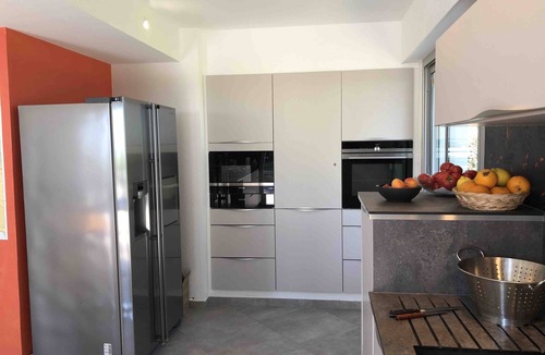 Le Tour-du-Parc Villa | Large sea view, modern villa with Jacuzzi