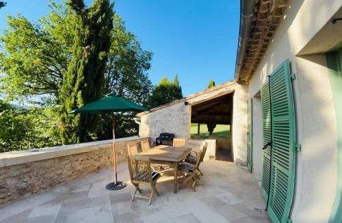 Castelnau-Montratier-Sainte-Alauzie Villa | Large stone house, pool, and leisure activities