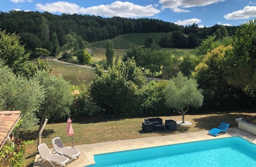 Sainte-Juliette Villa | Large villa, private pool, quiet location