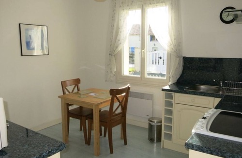 Etaules House | Lavender House and cottage 3 Bed sleeps 3