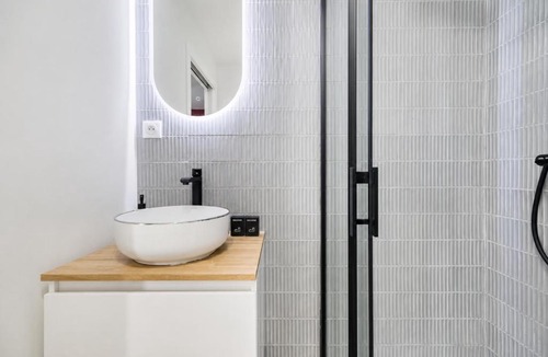 Epinettes Apartment | Lavie Maison - Appartement convivial Montmartre
