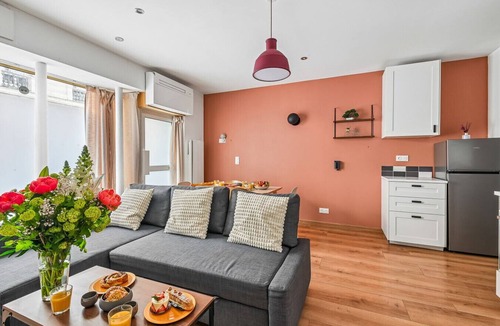 Quartier de la Porte-Saint-Denis Apartment | Lavie Maison Chic Stay, A/C & Parking
