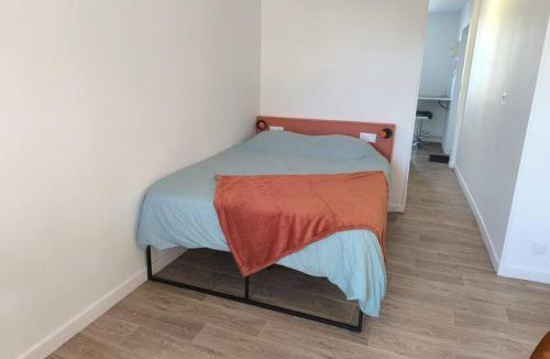 Chateauroux Apartment | LE 10, Parking, Centre Confort