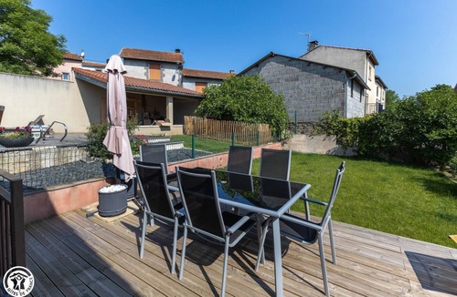Volvic House | LE 10 - Volvic - Gîte