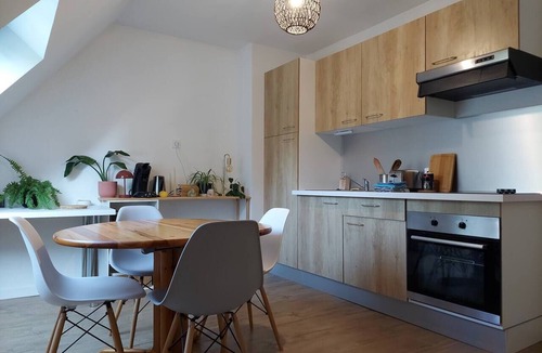 Larmor-Plage Apartment | "Le 105" in Larmor-Plage, garden view, parking and cellar