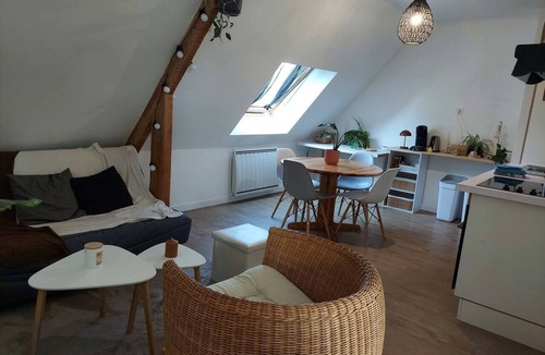 Larmor-Plage Apartment | "Le 105" in Larmor-Plage, garden view, parking and cellar