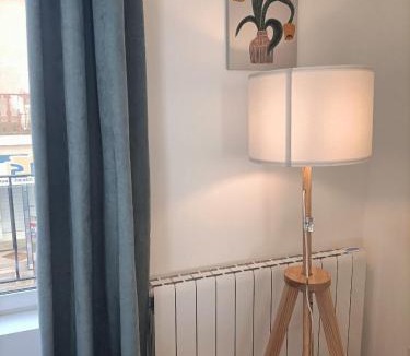 Evron Apartment | Le 16 Place de l'Abbatiale