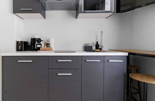 Republique Condo | Le 2A - Designer air-conditioned apartment in the city center