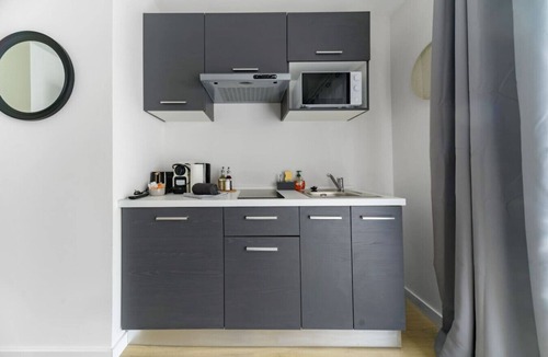 Republique Condo | Le 2B - Designer air-conditioned apartment in the city center