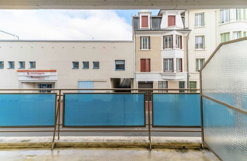Republique Condo | Le 2B - Designer air-conditioned apartment in the city center