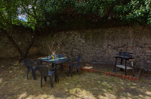 Quartier Chorier-Berriat Apartment | Le 62 🌟spacious T2🌟 JARDIN🌴 parking & streetcar 💕