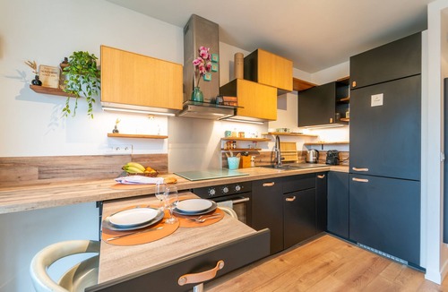 Nogent-sur-Marne Apartment | Le Balcon Boheme - Proche de Paris et des parcs d'attractions
