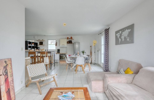 Etaules House | Le Bas d'Anville by Interhome
