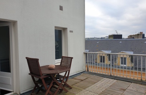 Cherbourg-en-Cotentin Apartment | Le Briqueville, Appartement Cosy aux Vues Imprenables !
