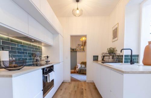 Centre Ville Apartment | Le Bucolique - T3 avec jacuzzi, véranda et jardin
