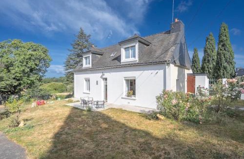 Lanester House | Le calme de la campagne en ville -Maison familiale