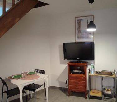 Bourges Apartment | le calme