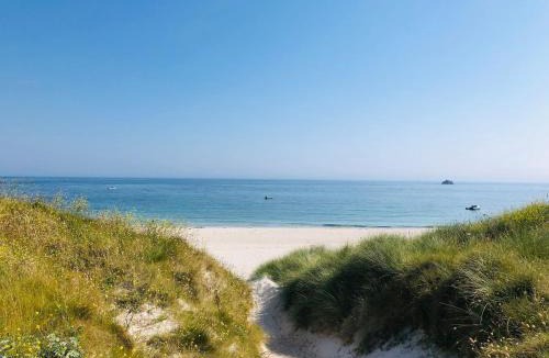 Plouneour-Trez House | Le calme proche mer