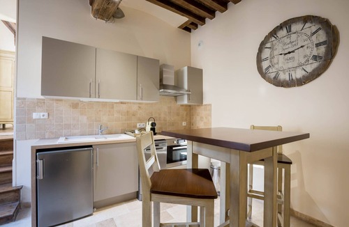 Beaune City Centre Apartment | Le Cara Caliel Beaune Center