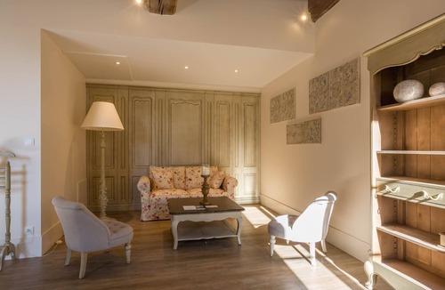 Beaune City Centre Apartment | Le Cara Caliel Beaune Center