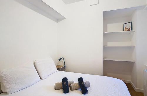 Voiron Apartment | Le Catalan, centre ville, 4 personnes, 2 chambres, charme