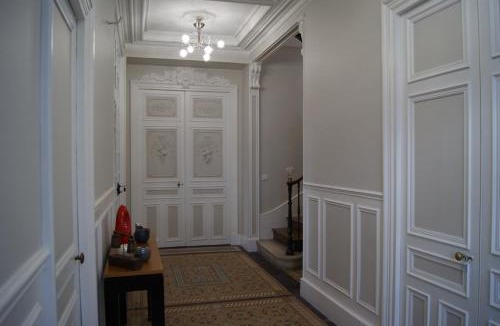 Brinay Bed & Breakfast | Le château de la brosse Chambres d'hôtes