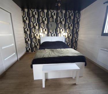 Saint-Vigor-le-Grand Ski Chalet | Le Chalet de St Vigor