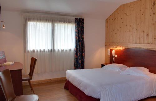 Vierzon Hotel | Le Chalet de la Foret Hôtel 3 étoiles et Restaurant