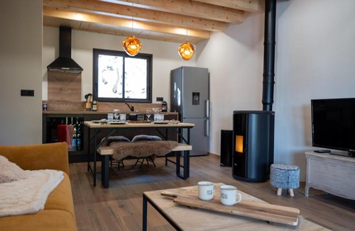 Les Angles Ski Chalet | Le Chalet Enchanté 10 personnes Les Angles