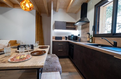 Les Angles Ski Chalet | Le Chalet Enchanté 10 personnes Les Angles