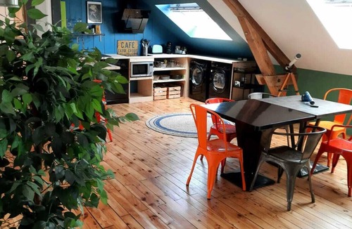 Champ-Capelet Apartment | Le CHIC BROC GROUND * 60 m2, a change of scenery guaranteed! 2 Bdrm -3 Pers - Fully equipped *