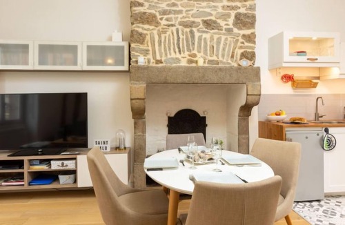 Saint-Servan Apartment | Le Clemenceau by Interhome
